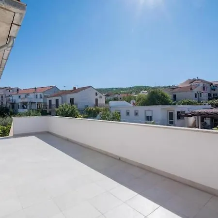 아파트 M&p - Four Bedroom With Terrace Sea View - St 수페타르