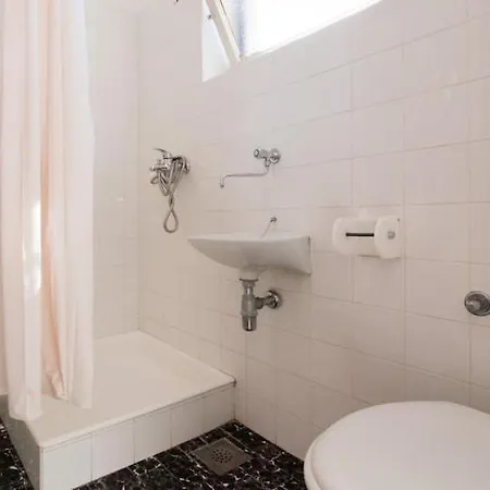 M&p - Four Bedroom With Terrace Sea View - St 아파트 수페타르